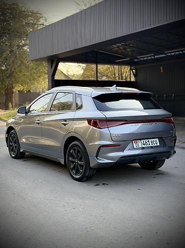бвд е2: BYD E2: 2021 г., 0.1 л, Вариатор, Электромобиль, Кроссовер — 4