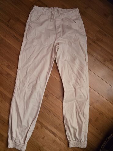 Koftalar, sviterlər: Uşaq/yeniyetmə üçün svitşot və hudilər – 10, 11, 12 yaş aralığı — 17