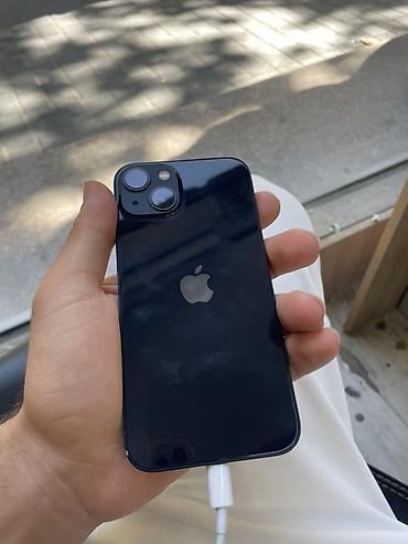 Apple iPhone: IPhone 13, Qara — 2