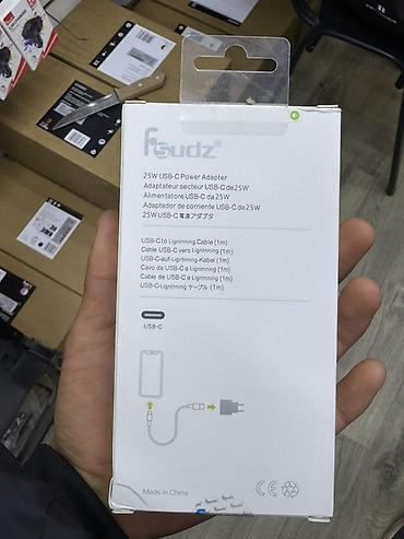 ipad 1: Сетевой адаптер fSudz 25W USB‑C + кабель USB‑C — Lightning (1 м) - — 2