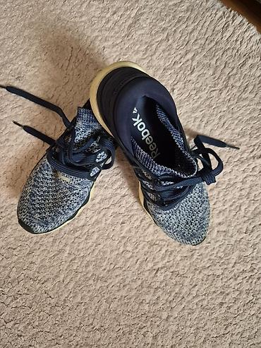 reebok krasovka: Reebok idman ayaqqabısı original 200e almisham 10a satiram. unisex — 3