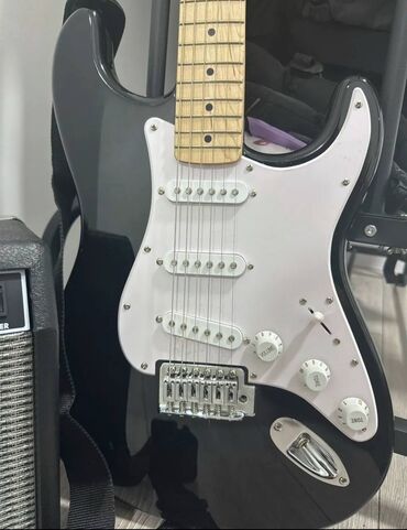 примочки для электрогитары: Продается гитарный комплект Squier Sonic Stratocaster Pack Black