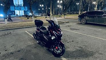 Скутеры: Макси-скутер 150 куб. см, Бензин, Б/у — 1