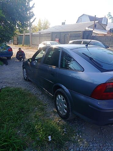 оранжевая соната: Opel Vectra: 2002 г., 1.8 л, Автомат, Бензин, Седан — 8