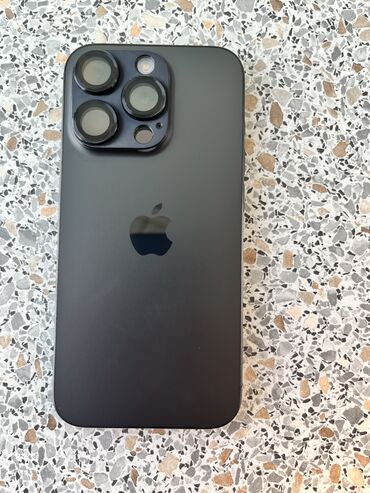 телефоные номера: IPhone 15 Pro, Жаңы, 128 ГБ, Black Titanium, Кулакчындар, Заряддоочу түзүлүш, Коргоочу айнек, 95 %