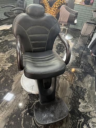Salon, tibbi kreslolar: İşlənmiş, Saç kəsimi kreslosu — 1