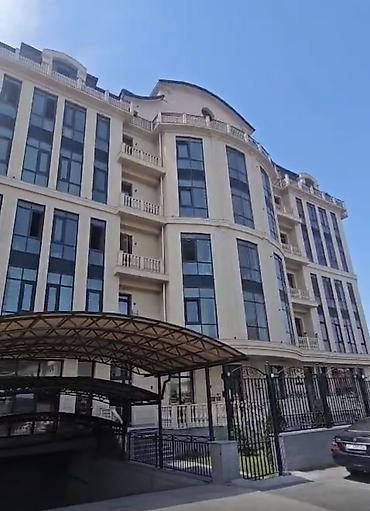 Продажа квартир: 4 комнаты, 175 м² — 1