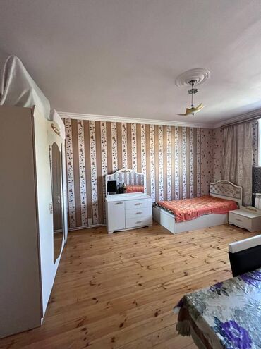 Bağ evlərinin kirayəsi: Pirşağı qəs., 130 kv. m, 4 otaqlı, Hovuzsuz, Qaz, Su — 10