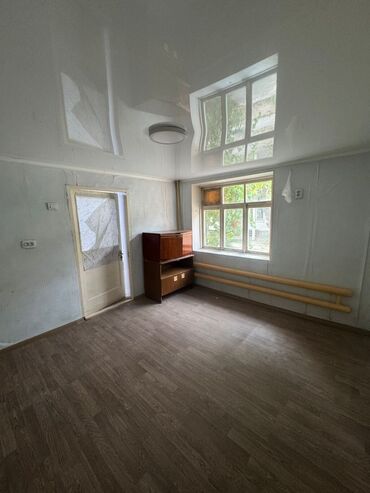 дома в аренду с бассейном: 90 м², 4 комнаты, Парковка, Забор, огорожен
