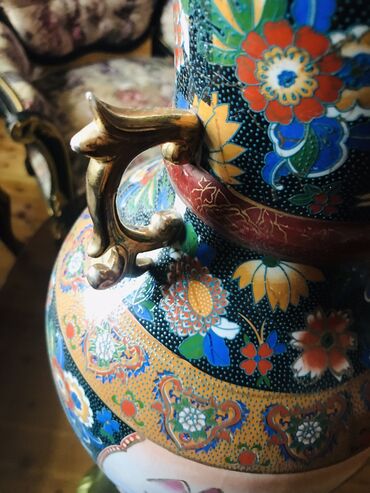 Vazalar: Guldan qedimi boyukdur ev dekoru ucun saxsidandir ustunde nagillardan — 6