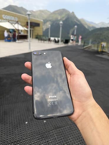 iphone 8 pilus: IPhone 8 Plus, Qara, Simsiz şarj — 1