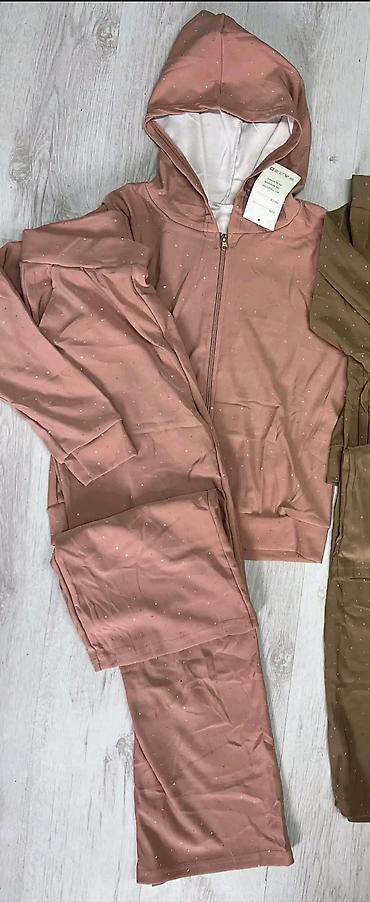 nepromocive patike: Svetlo roze komplet trenerke nove L Xl — 1