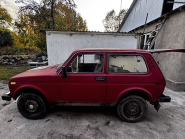 ВАЗ (ЛАДА): ВАЗ (ЛАДА) 4x4 Нива: 1979 г., 1.7 л, Механика, Бензин, Внедорожник