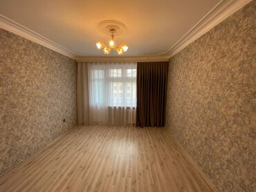 Köhnə tikili: Bakı, Bakıxanov qəs., 2 otaqlı, Köhnə tikili, m. Neftçilər, 70 kv. m — 12