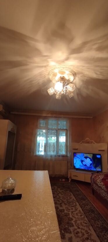 Həyət evləri və villaların satışı: Binəqədi qəs. 3 otaqlı, 100 kv. m, Kredit yoxdur, Orta təmir -da lalafo.az — 12 Həyət evləri və villaların satışı: Binəqədi qəs. 3 otaqlı, 100 kv. m, Kredit yoxdur, Orta təmir — 12