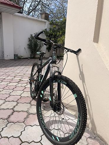 velosiped 29 ucuz: Velosiped satılır. 29 luq . Qiymet 100 azn 
099-933-32-32 — 3