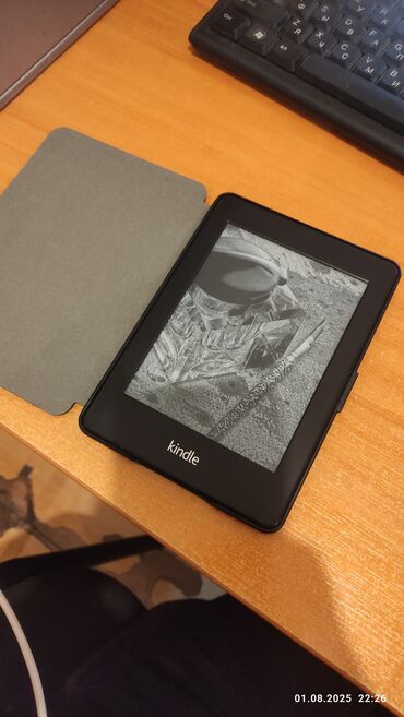 Masaüstü kompüterlər və iş stansiyaları: Elektron kitab oxuyucusu KINDLE Paperwrite1 elektron kitab oxuyucusu