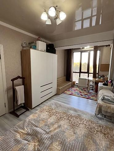 osh flat: 5 мкр, сдаётся 2‑комнатная квартира, этаж 6 из 12. Евроремонт — 5