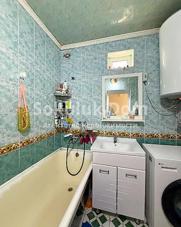 Продажа коттеджей и домов: 🏠Продается дом в с. Сокулук 🟡 Комнаты: 5 🟡 Участок: 6 соток 🟡 — 15