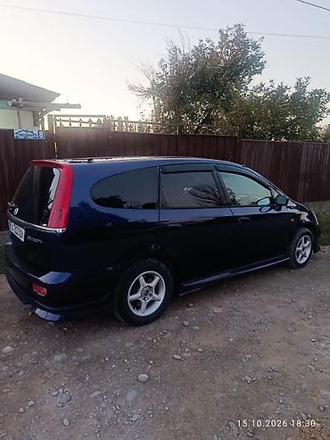 dodge challenge: Honda Stream: 2001 г., 2 л, Автомат, Бензин — 3