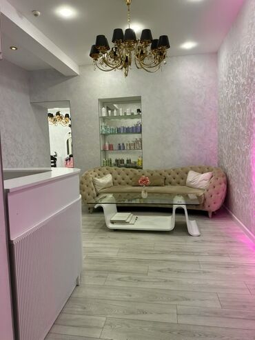 Salon, tibbi mebel dəsti: Gözəllik salonu üçün tam təchizatlı, zövqlə dizayn edilmiş interyer və — 22