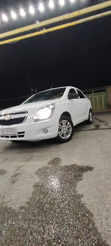sevralet masin: Chevrolet Cobalt: 1.5 l | 2024 il 140000 km Sedan — 2