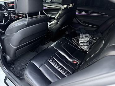 рул на бмв: BMW 530: 2019 г., 2 л, Автомат, Бензин, Седан — 10