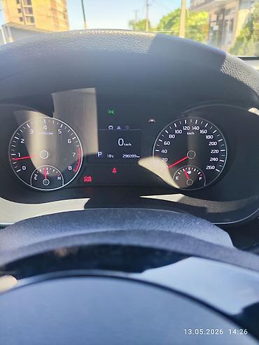Kia: Kia K5: 2020 г., Газ — 13