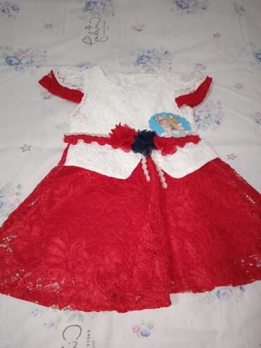 красные детские платья: Вечернее платье, Средняя модель, С рукавами