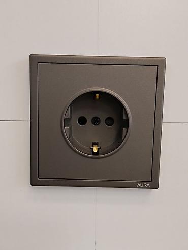 argb controller: Розетка, С заземлением, Встроенные, 1 гнездо — 1