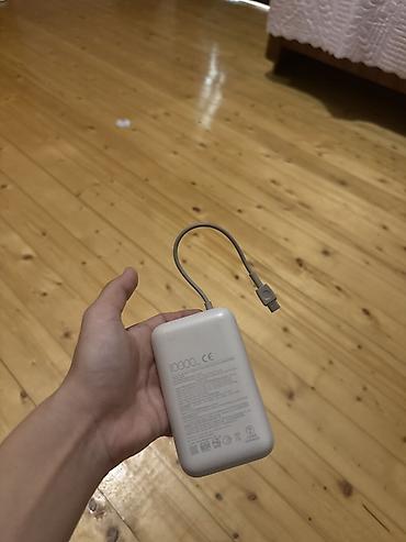 Xiaomi daşınan enerji bloku – 10 000 mAh - Tutum: 10 000 mAh (arxa