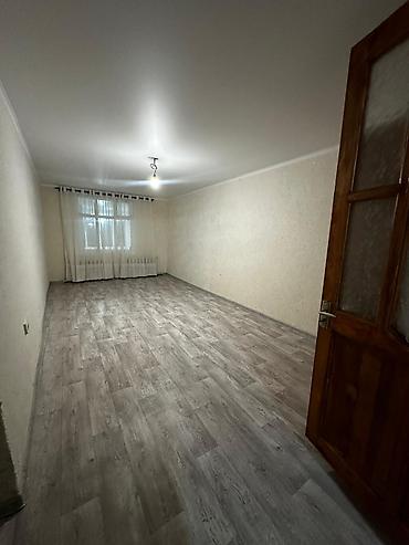 Продажа барачных домов: 🔥 Срочно продаётся дом барачного типа (район Мадина 2) 🏡 Площадь — 5