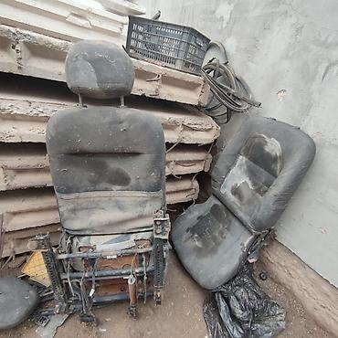 Панели, обшивки: Центральная консоль GMC 2003 г., Б/у, Оригинал, США — 24