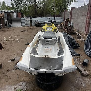 Водный транспорт: Гидроцикл Yamaha VXR 700 - Бренд/модель: Yamaha VXR 700 (указано на — 6