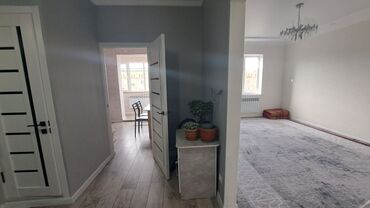 Продажа комнат: Продаётся светлая и просторная 3-комнатная квартира (105 серия) Адрес — 15