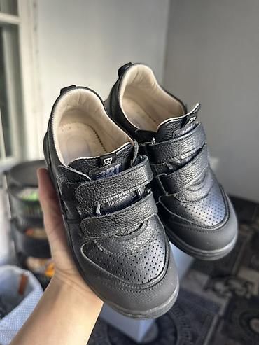 Детская обувь: Детские черные туфли/кроссовки для школы - Модель: Babotou Kids Shoes — 1