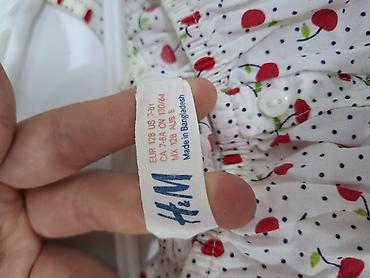 белые сандалии: Продаю очень лёгкую и милую блузку-топ от H&M для девочки — 4