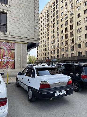 Daewoo: Daewoo Nexia: 2002 г., 1.4 л, Ручные, Бензин, Седан — 3