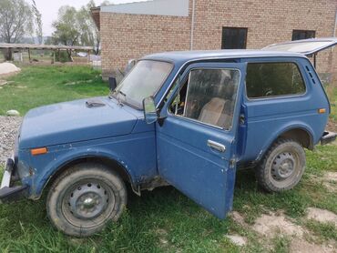 спринтер гоузовой: ВАЗ (ЛАДА) 4x4 Niva: 1989 г., 1.7 л, Механика, Бензин, Жол тандабас