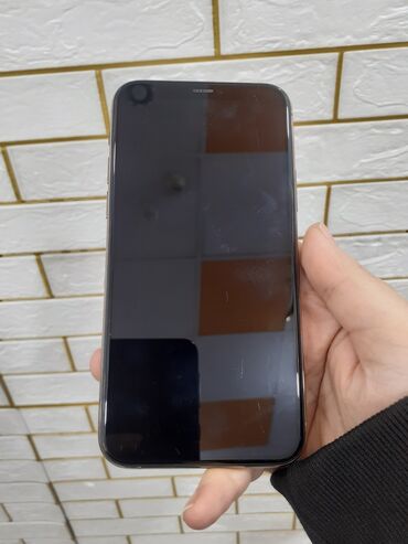 Apple iPhone: IPhone 11 Pro, 64 GB, Qızılı, Zəmanət, Barmaq izi, Face ID