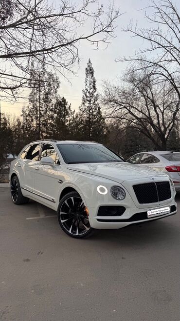 Bentley: Bentley Bentayga: 2019 г., 4 л, Автомат, Бензин, Внедорожник — 2