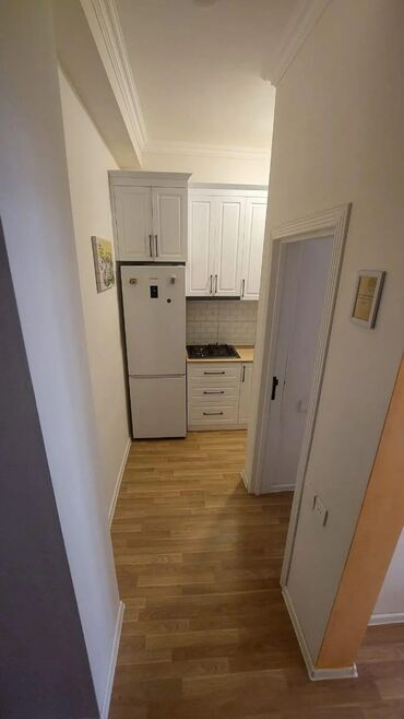 Uzunmüddətli kirayə mənzillər: Salam, mənzil Azəriittiffaqda bazar store-nin üstündəki binada 5 ci -da lalafo.az — 8 Uzunmüddətli kirayə mənzillər: Salam, mənzil Azəriittiffaqda bazar store-nin üstündəki binada 5 ci — 8