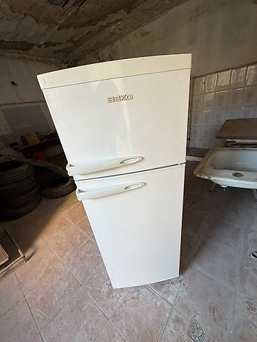 satfinder satisi: BEKO iki qapılı soyuducu - A Class enerji səmərəliliyi - Yuxarıda — 7