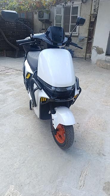 elektrikli scooter tap az: Elektrik skuter – şəhər içi rahat və səssiz hərəkət üçün — 1