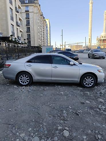 Toyota: Toyota Camry: 2010 г., Автомат, Седан — 4