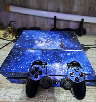 PS4 (Sony Playstation 4): PS4 FAT Satilir