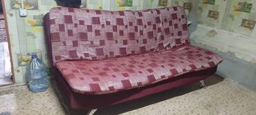 эмерек бу: Диван раскладной -4000 сом 
село Чалдовар