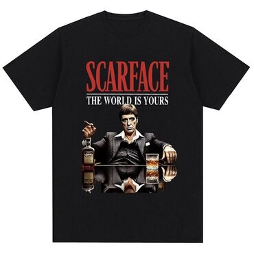 Köynəklər: Ön tərəfində "Scarface" filminin ikonik səhnəsinin illüstrasiyası olan