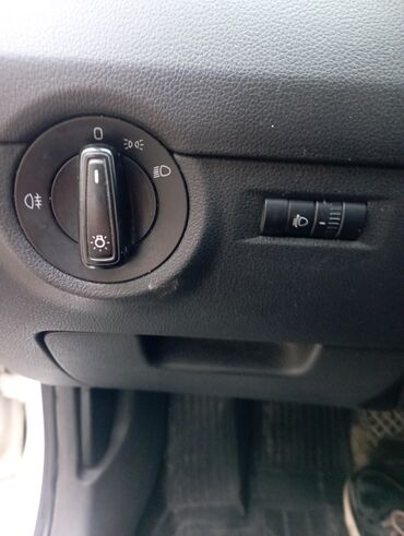 Skoda: Skoda Octavia: 2016 г., 1.6 л, Автомат, Бензин, Седан — 6