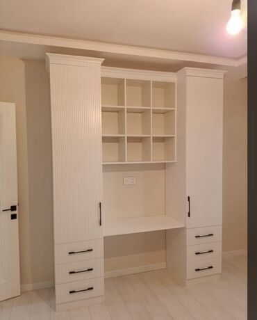 Sifarişlə mətbəx mebeli: Sifarişlə mətbəx dəsti, Özü çəkən petlələr, Sadə laminat, Kredit var, Ünvandan götürmə, Pulsuz çatdırılma, Rayonlara çatdırılma — 18